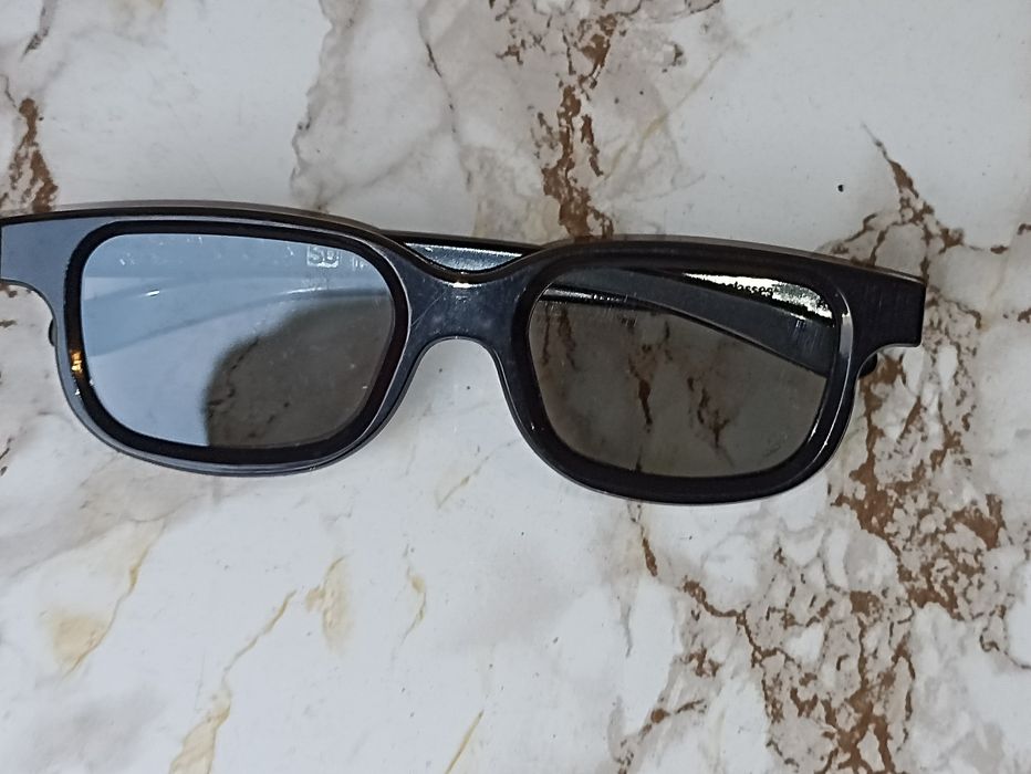 Okulary Reald D3 do oglądania obrazu w trójwymiarze