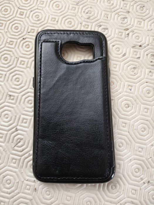 Carteira em pele preta para telemóvel - Nova