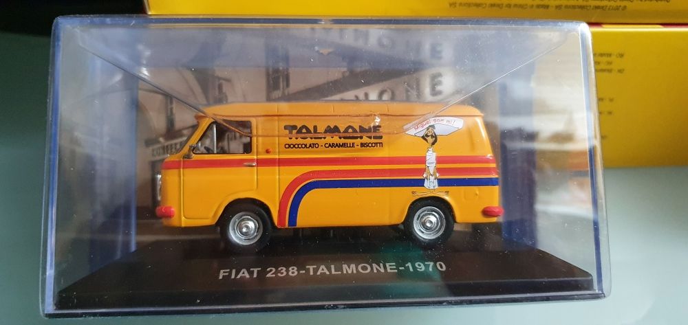 Miniatura carrinha vintage Fiat 238 de 1970 altaya