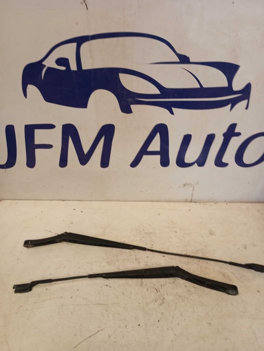 Par Hastes / Braços Limpa-Vidros Frente VW Scirocco – Originais