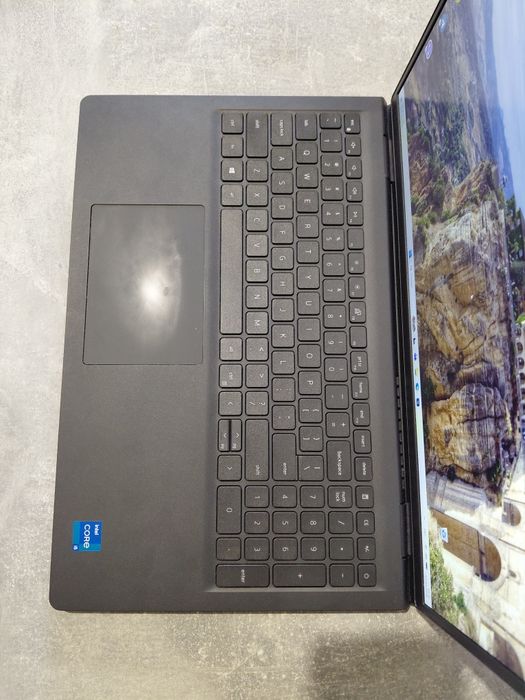 Сенсорний Dell 3511/I5-1135G7/DDR-16/SSD-500/Відеокарта IRIS