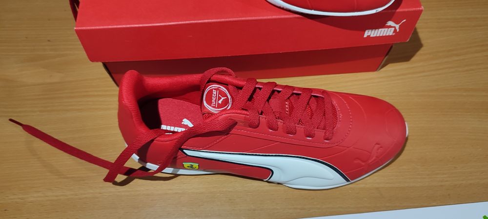 Sapatilhas Ferrari - Puma - Originais. N 42.