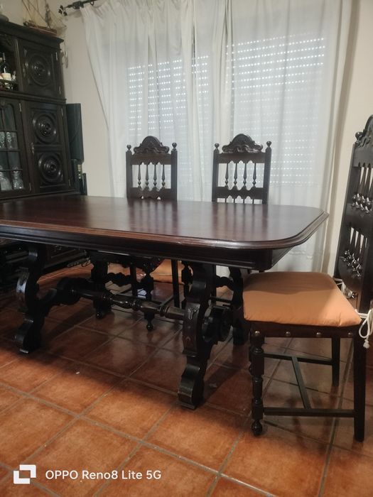 *Dining Table*64564052128643121