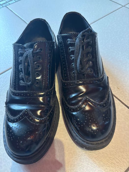 Туфлі Pull&Bear стильні чорного кольору