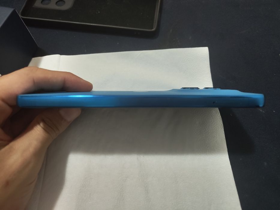 Motorola G75 usado