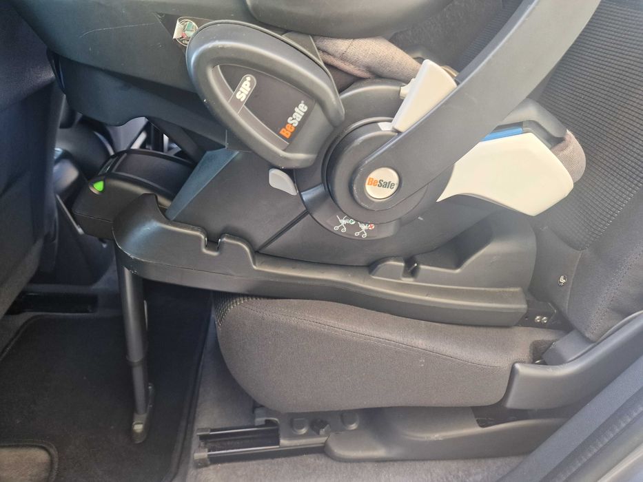 Cadeira com isofix besafe