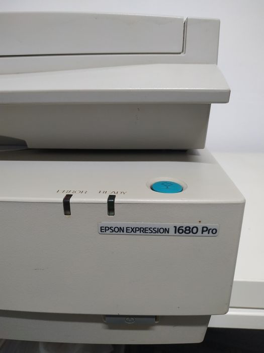Epson expression 1680 pro scanner