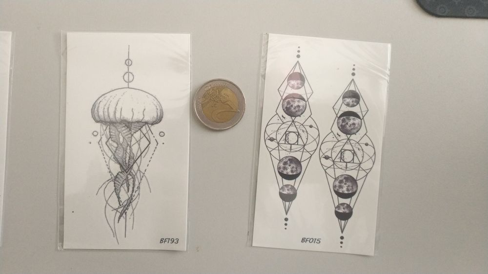 Tatuagens temporárias, decalque com agua