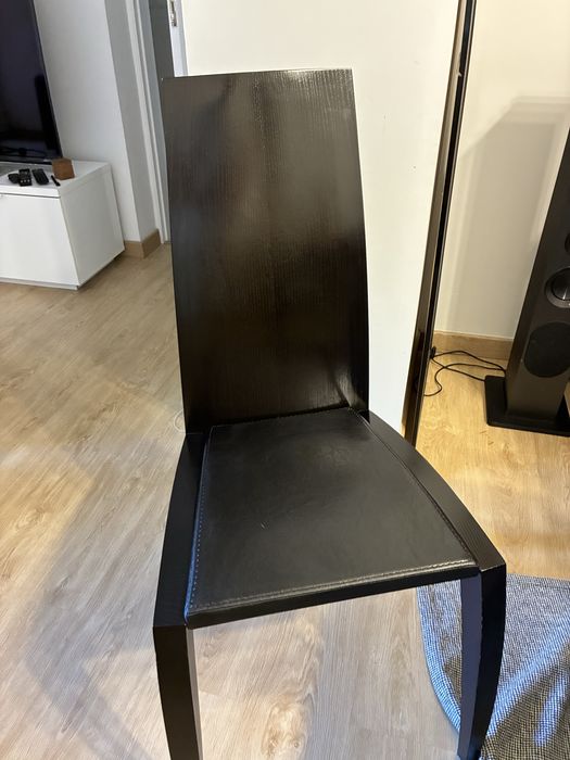 Mesa e cadeiras madeira Wengue 1,80m a 2,80 m