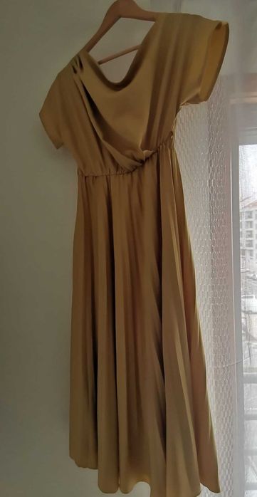 Vestido formal saia canelada