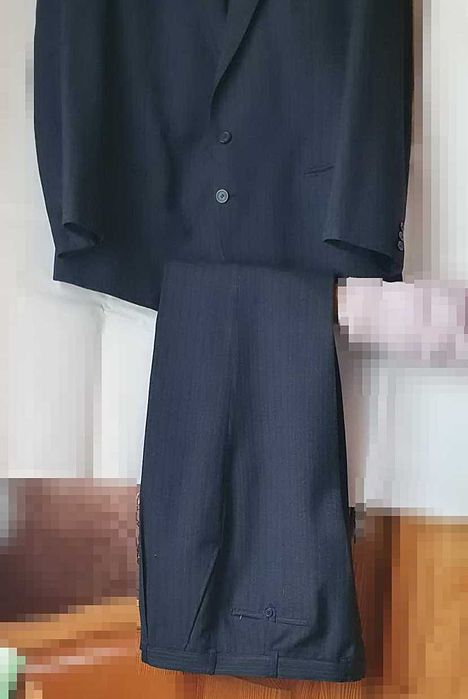 Продам чоловічий костюм