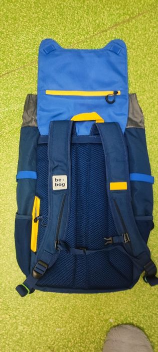 Рюкзак у стилі подорожей