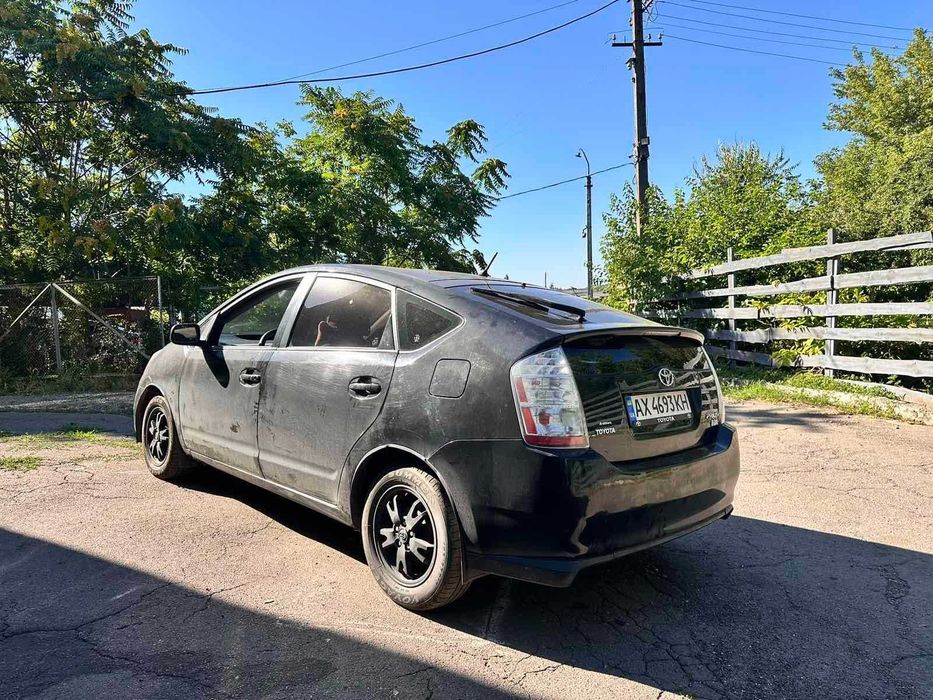 Продать  автомобиль