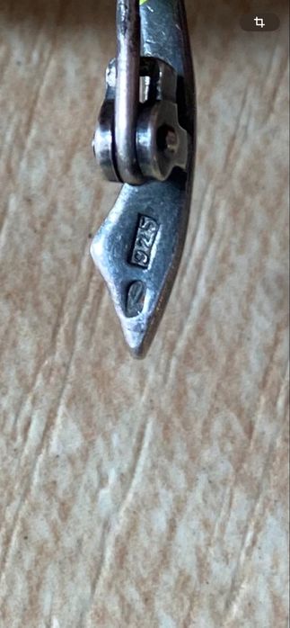 Серебряная брошь капельное серебро 925