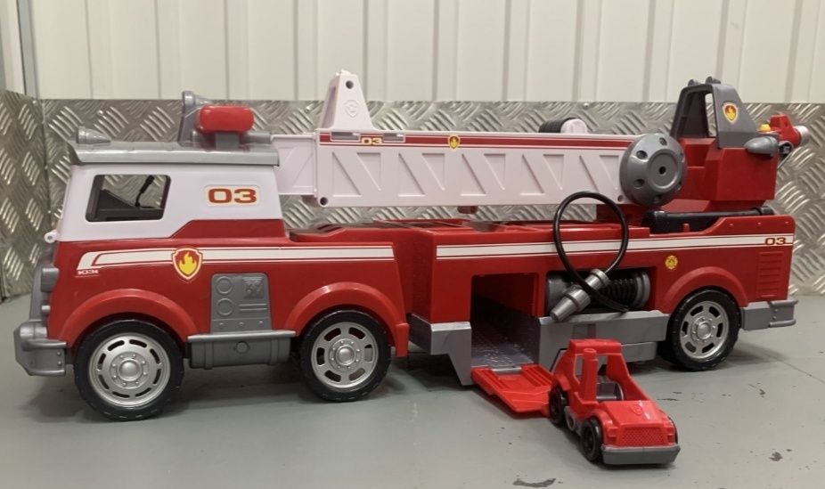 Camião dos bombeiros Patrulha Pata