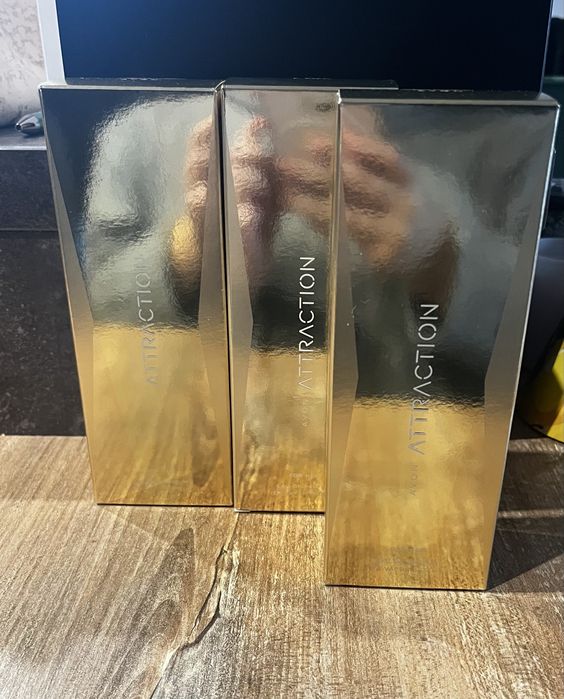 Avon Attraction 100 ml nowy