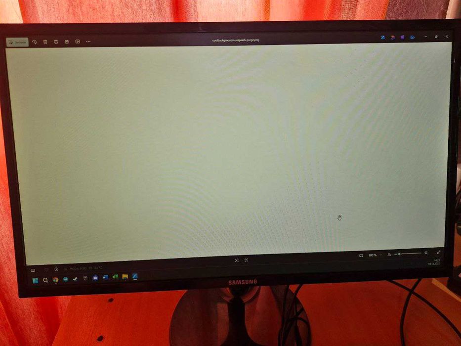 Монітор Samsung 24" LS350 FHIXCI + кронштейн