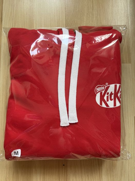 Nowa czerwona bluza z kapturem, kangur, KitKat, r. M