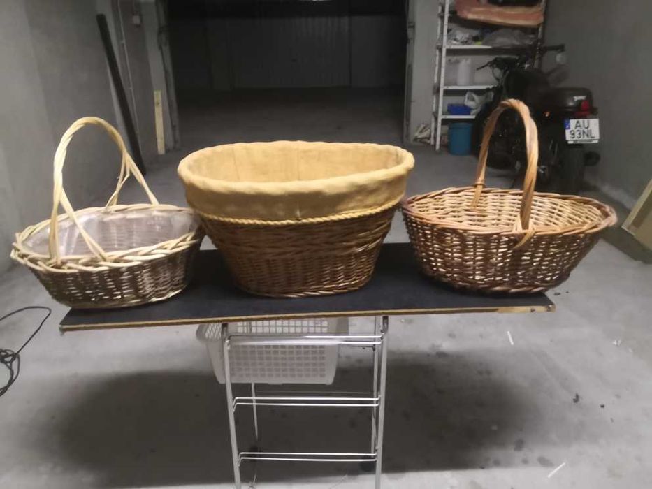 3 cestos de vime