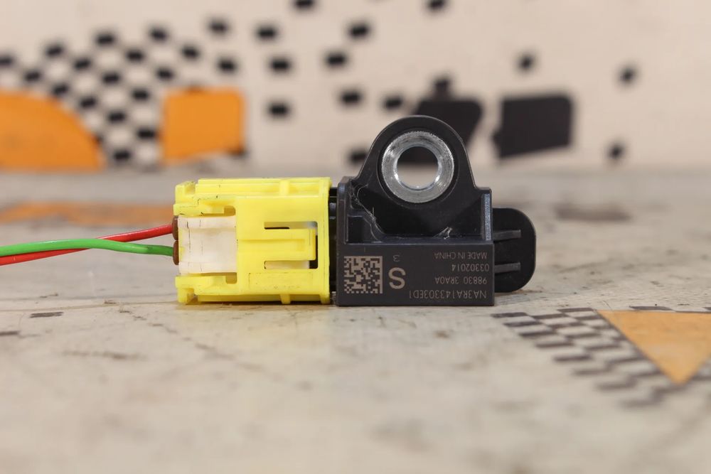 Sensor de impacto NISSAN Qashqai II (J11)