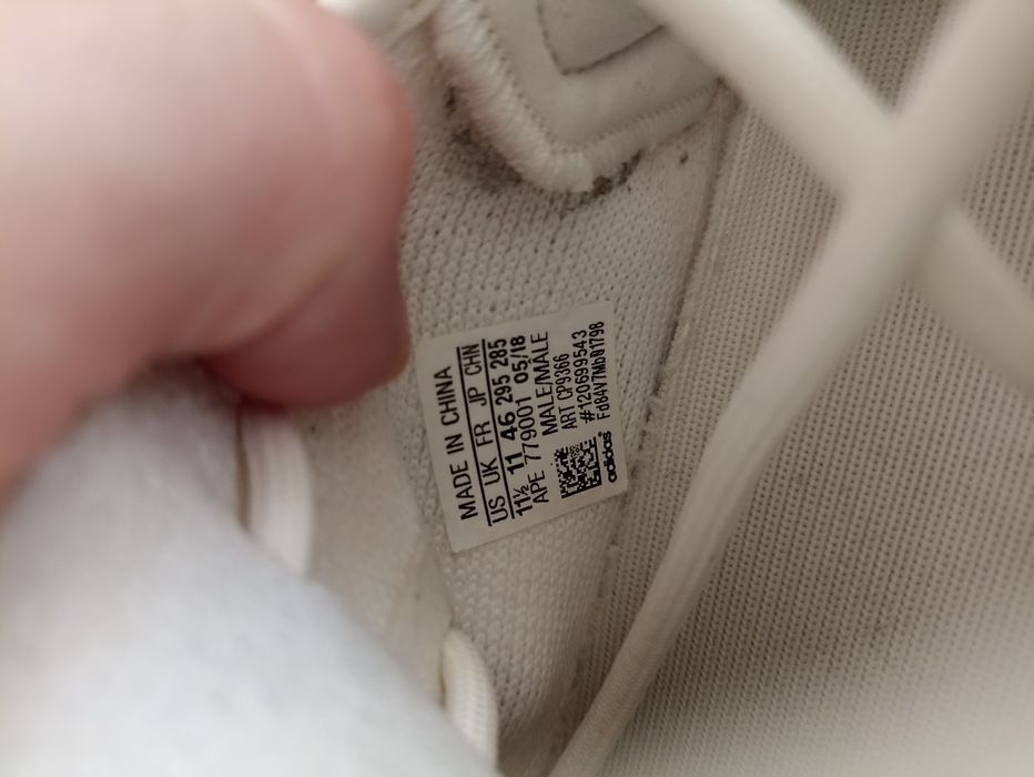 Кросівки adidas Yeezy Boost 350 оригінал р.35