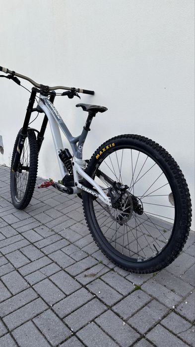 commecal supreme 2020 com suspenção nova