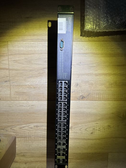 Edge-Core ECS3510-28T