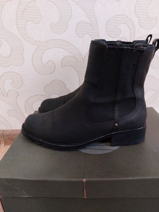 Ботинки осенние clarks