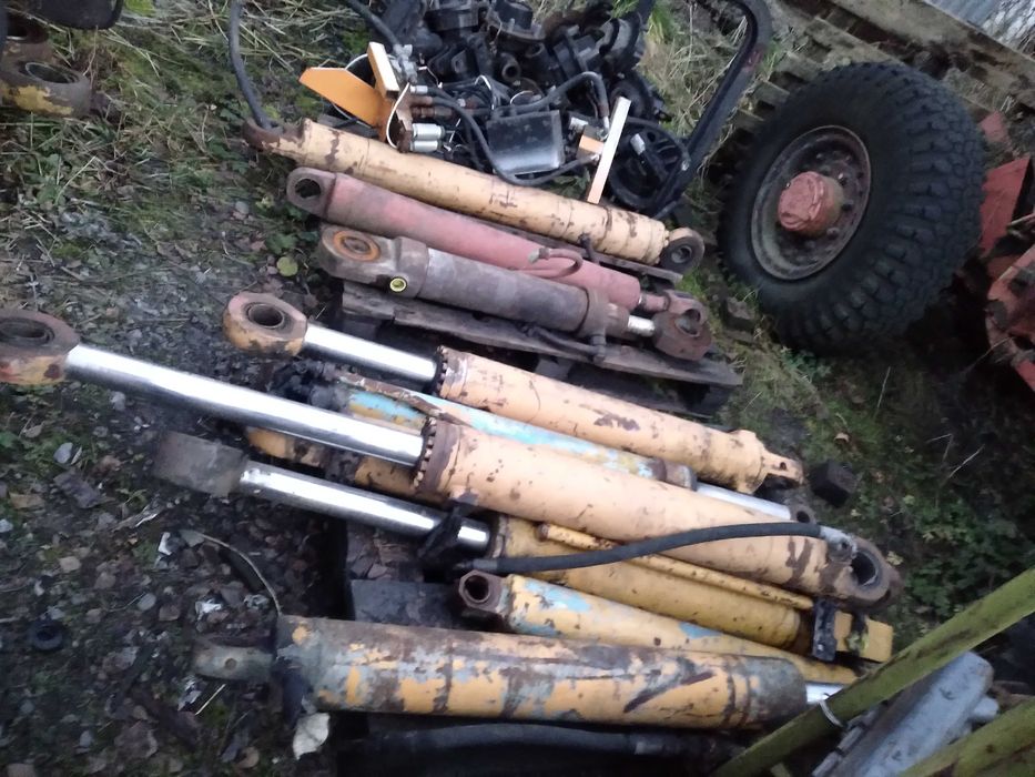 siłowniki hydrauliczne do maszyn