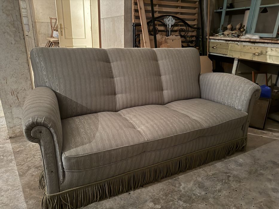 Sofá clássico (vintage)