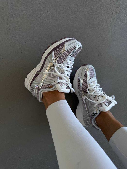 Nike Zoom Vomero 5 Metallic Silver / Platinum Violet (36-41)
