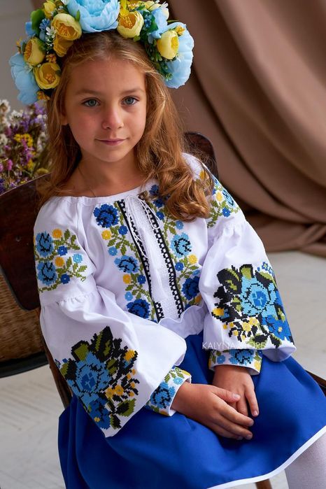 Вишиванка для дівчинки