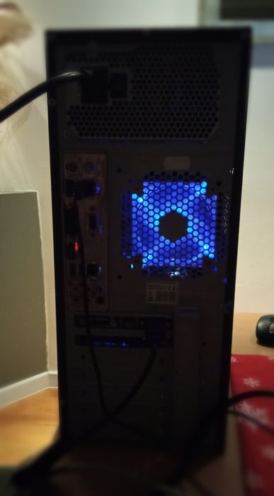 PC komputer stacjonarny