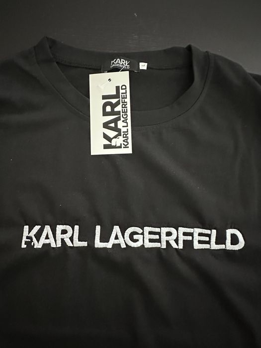 Conjunto Homem Preto Tamanho L -Shirt + Calções Karl Verão, Férias