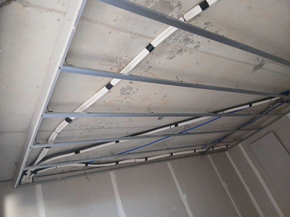 Instalação de Pladur: Paredes, Teto e Divisórias com Qualidade