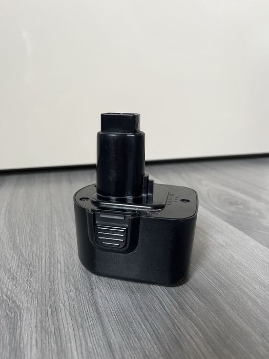 Акумулятор Black&Decker 12 v