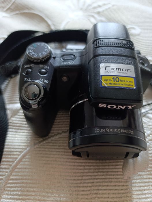 Фотоапарат Sony в ідеальному стані
