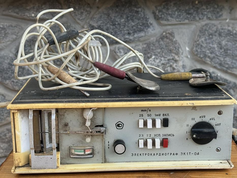Электрокардеограф ЭК1Т-04