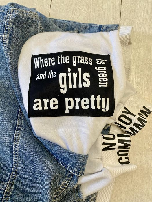 Куртка джинсова з капюшоном жіноча джинсовка .