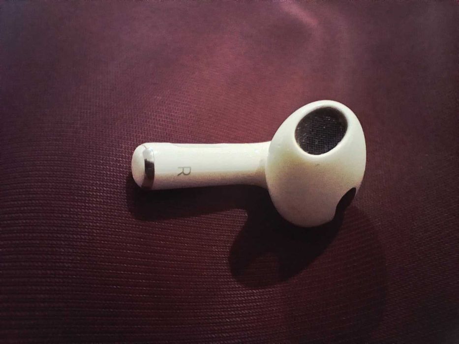 AirPods (3.ª geração) de Apple
