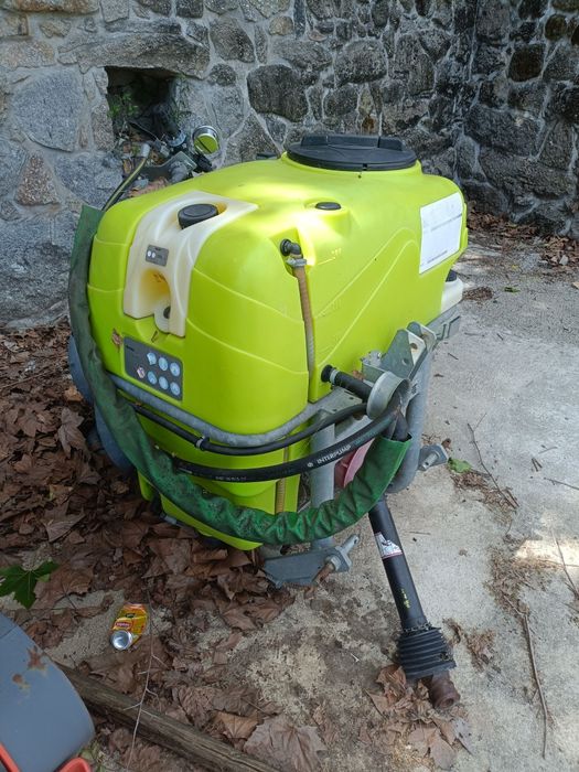 Pulverizador rocha