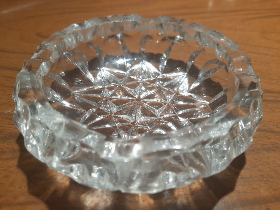 Пепельница хрустальная