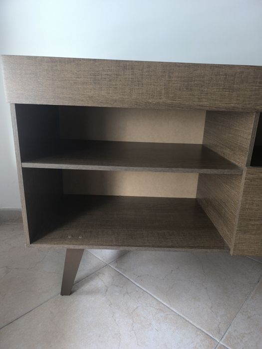 Móvel de TV MOVIFLOR Aarhus 180cm – Nogueira (Com Fatura)