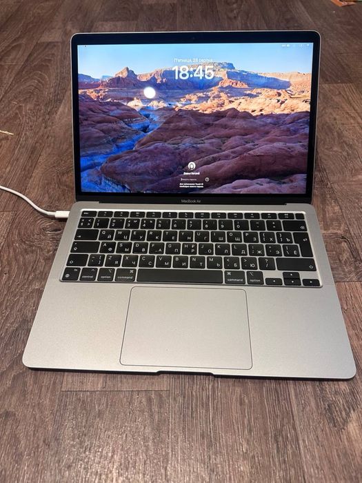 MacBook макбук Air M1 16/256гб Space gray