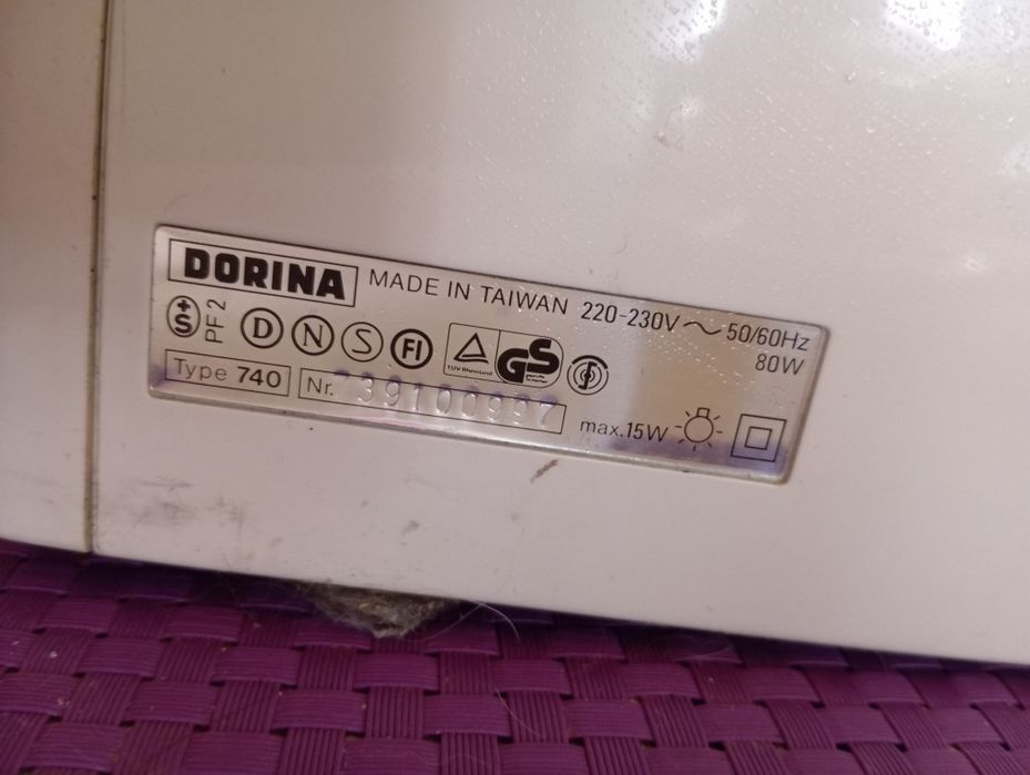 Швейная машинка PFAFF 382.