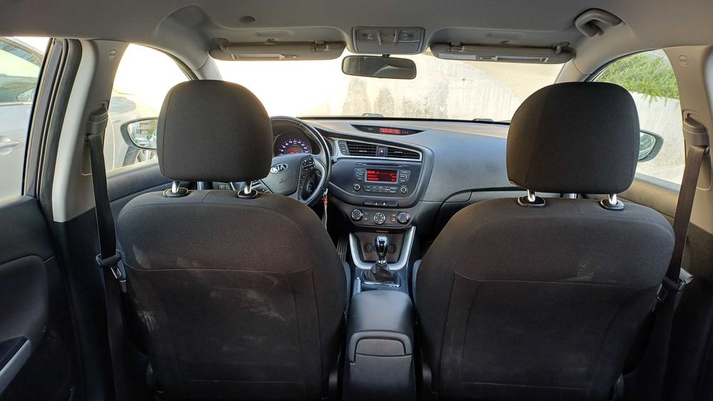 Kia Ceed SW 1.4 CRDi EX | Nacional | Histórico Kia | 137k km