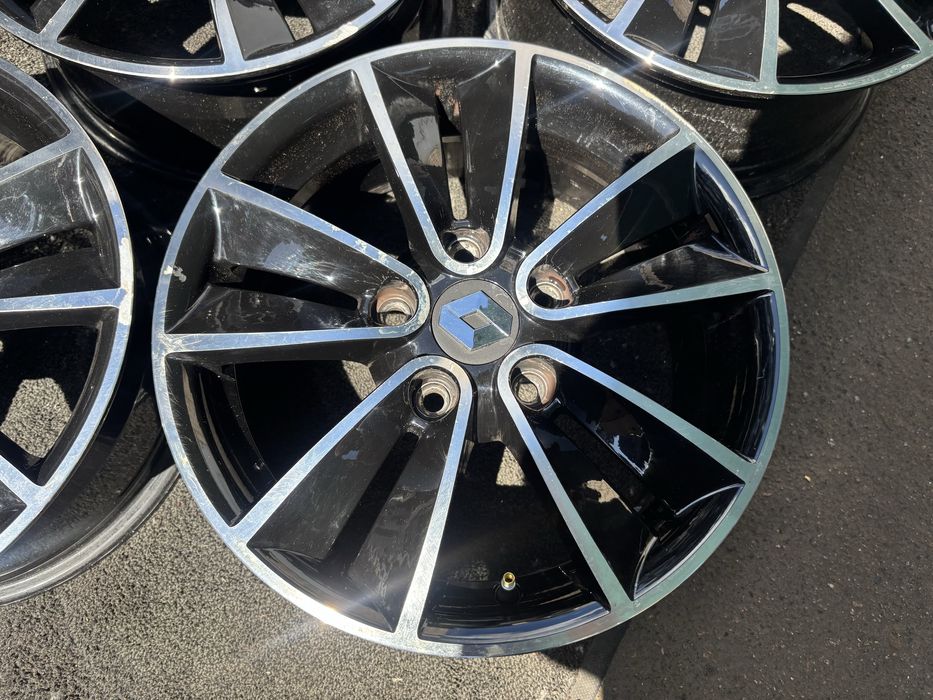 5/114.3R15 Renault диски