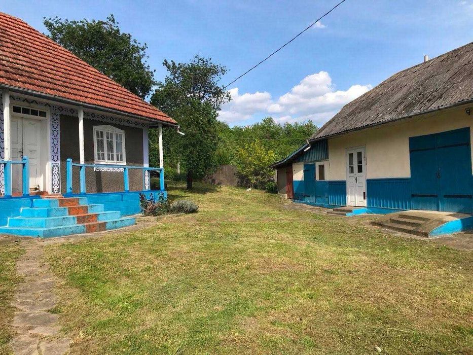 Продаж будинку з великою ділянкою (с. Зарожани)
