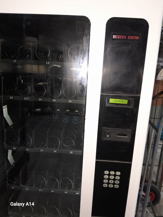 Maquina de vending FAS modelo Duetto Young