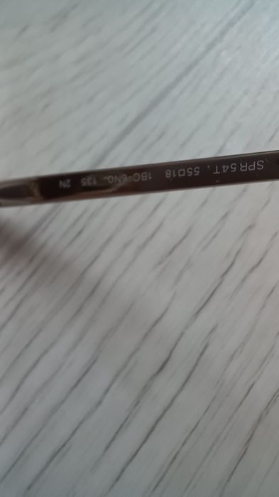 Сонцезахисні окуляри Prada